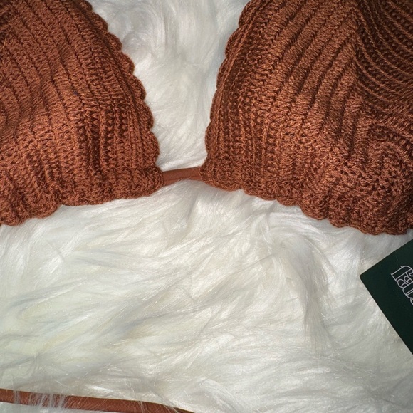 Wild fable Brown Crochet Medium Coverage Triangle Bikini Top Size L, NWT - Picture 3 of 4